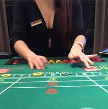 789jl live casino interface showing table games for Philippine players